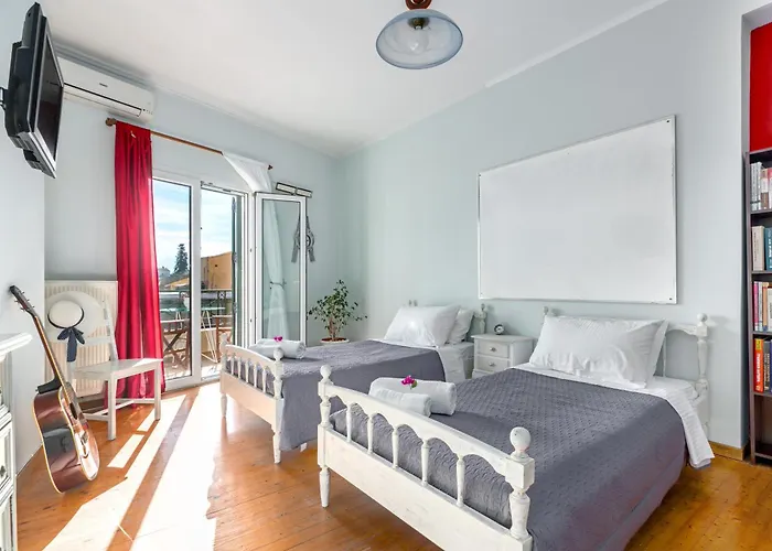 בית נופש Garitsa Maisonette