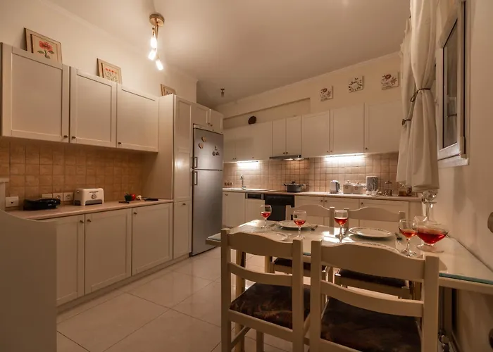 בית נופש Garitsa Maisonette *