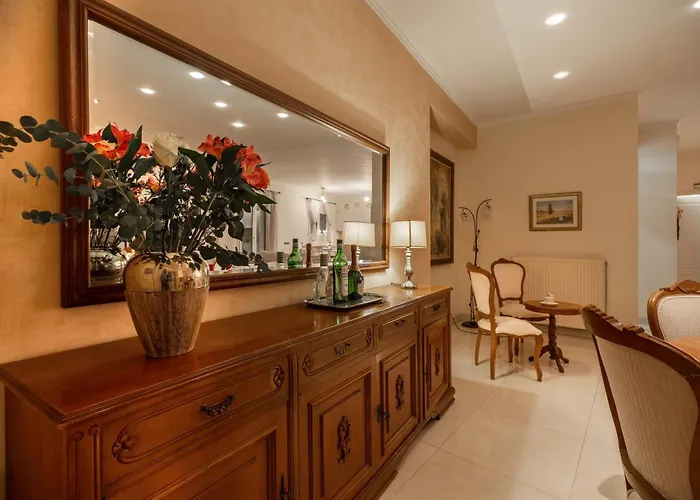 Dom wakacyjny Garitsa Maisonette *